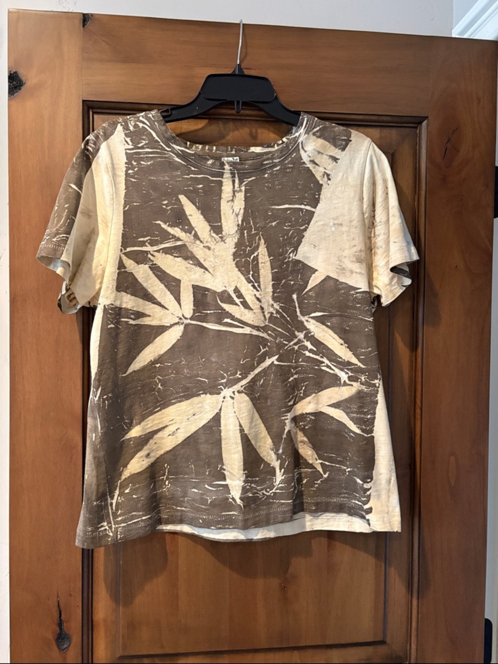Women's Neutral Botanical Print Short Sleeve Tee